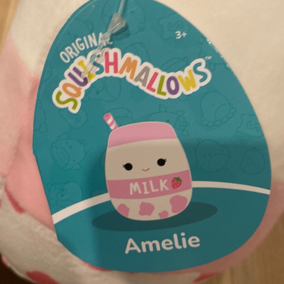 Squishmallow Amelie the Strawberry Milk NWT 8” - Picture 3 of 3
